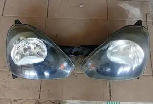 Daihatshu Mira L300 Head Light Set