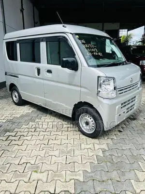 Nissan Clipper 2023
