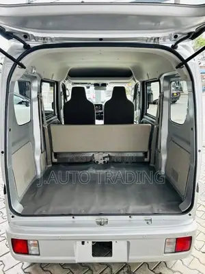 Nissan Clipper 2023