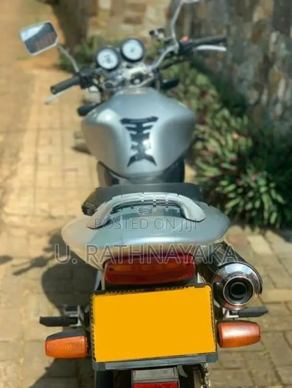 Honda Hornet CH100 2023