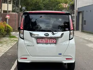 Toyota Roomy Custom GT Turbo 2025