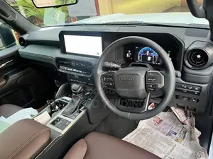 Toyota Land Cruiser Prado 250 VX 1st Edition 2024