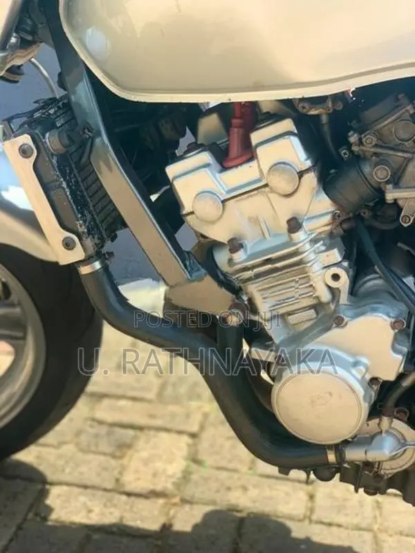 Honda Hornet CH100 2023