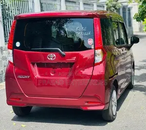 Toyota Roomy G Grade 2024