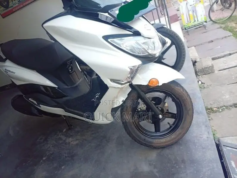 Suzuki Burgman 2026