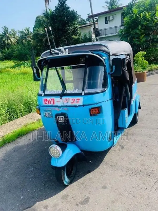 Bajaj RE 1995