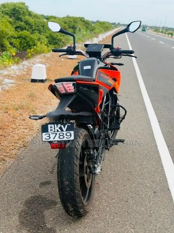 KTM duke 160 2026