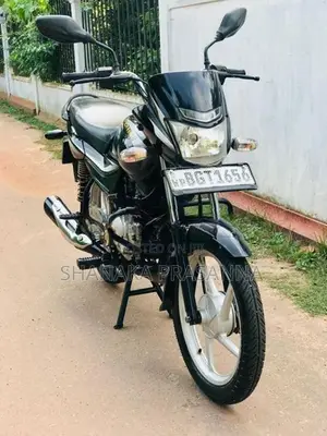 Bajaj Platina 100 ES 2018
