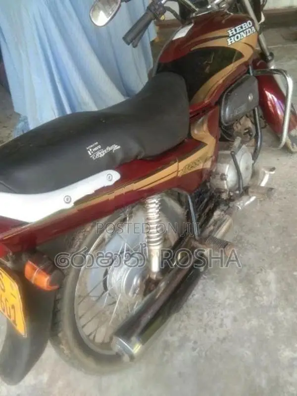 Hero CD 100 1995