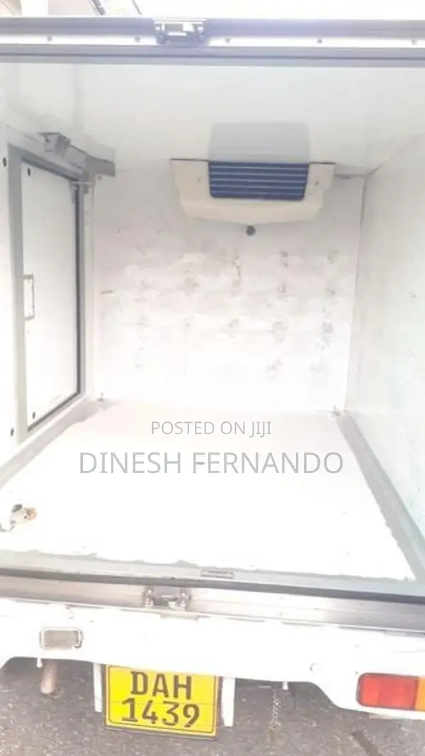 Suzuki Carry Freezer Truck 2016