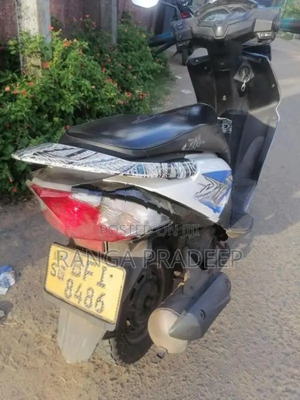 Honda Dio 2017