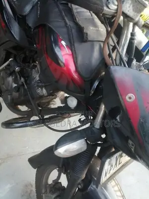 Bajaj Discover 2012