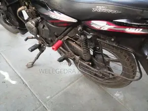 Bajaj Discover 2012