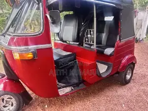 Bajaj RE 1991