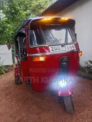 Bajaj RE 1991