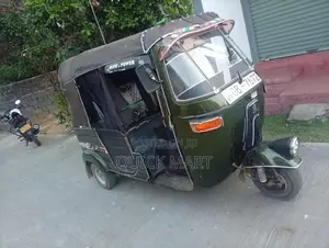 Bajaj RE 2003