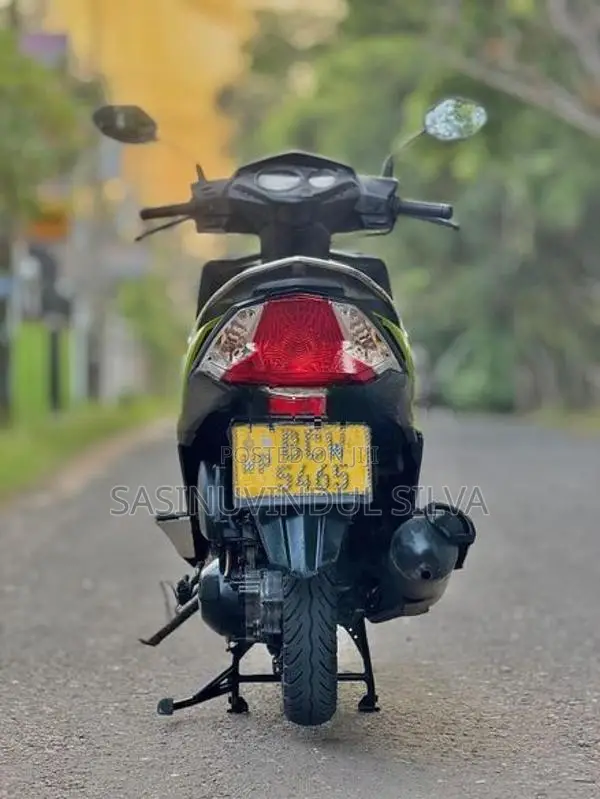 Honda Dio 2016