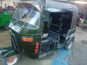 Bajaj RE 2003