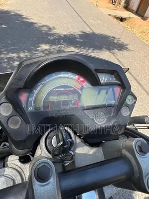 Yamaha FZ 2013