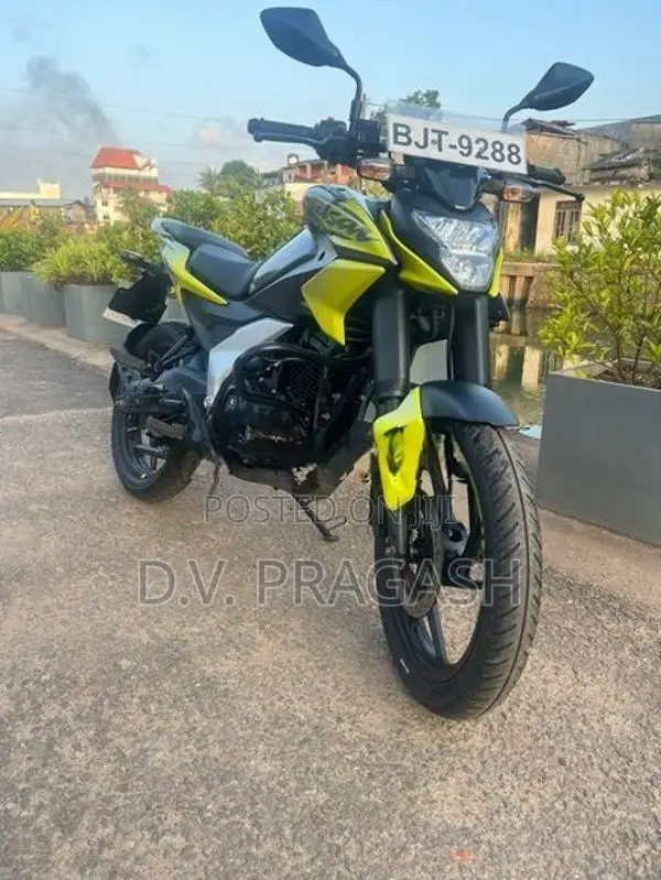 Bajaj Pulsar N125 2025
