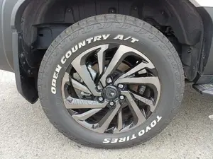 Toyota Land Cruiser Prado 250 VX 2025