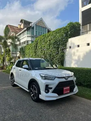 Toyota Raize Z Hybrid BSM 2026