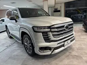 Toyota Land Cruiser Sahara LC300 ZX Diesel 2026