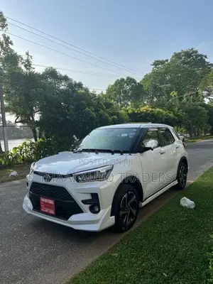 Toyota Raize Z Hybrid BSM 2026