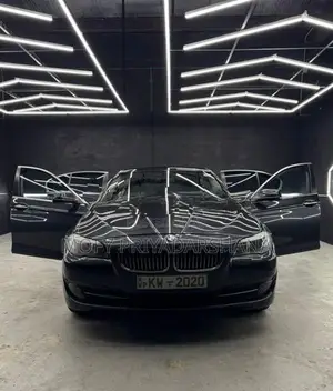 BMW 523i F10 2010