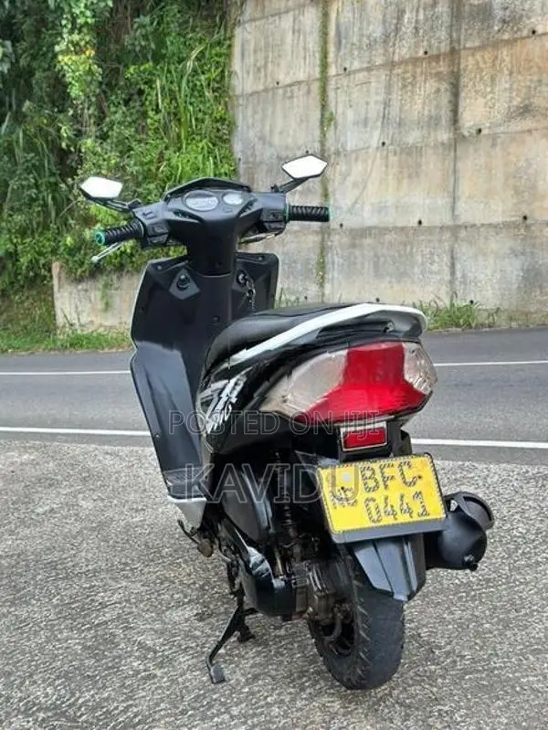Honda Dio 2017