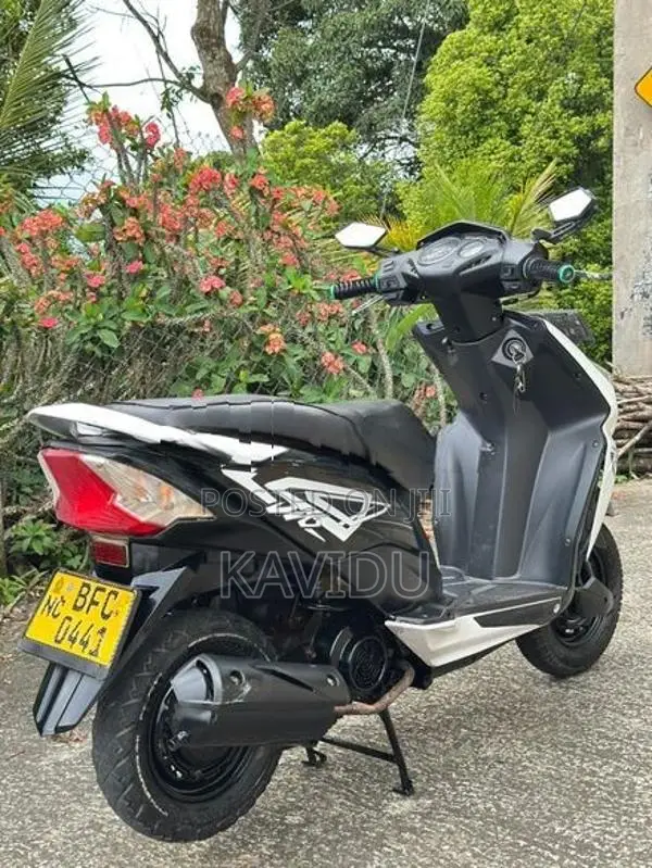 Honda Dio 2017