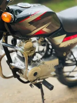Bajaj CT100 2005