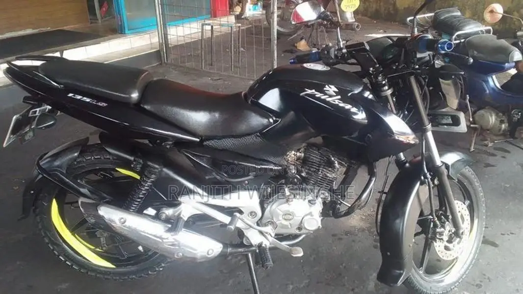 Bajaj Pulsar 135 2016