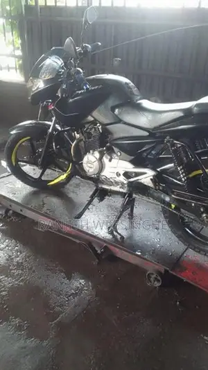 Bajaj Pulsar 135 2016