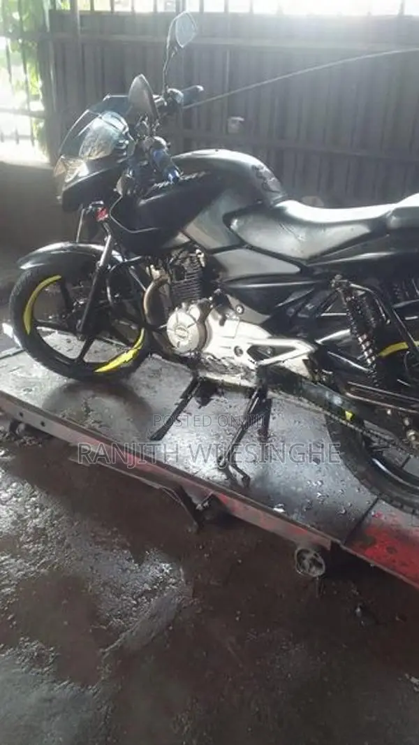 Bajaj Pulsar 135 2016
