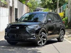 Toyota Raize Hybrid Brand New 2025