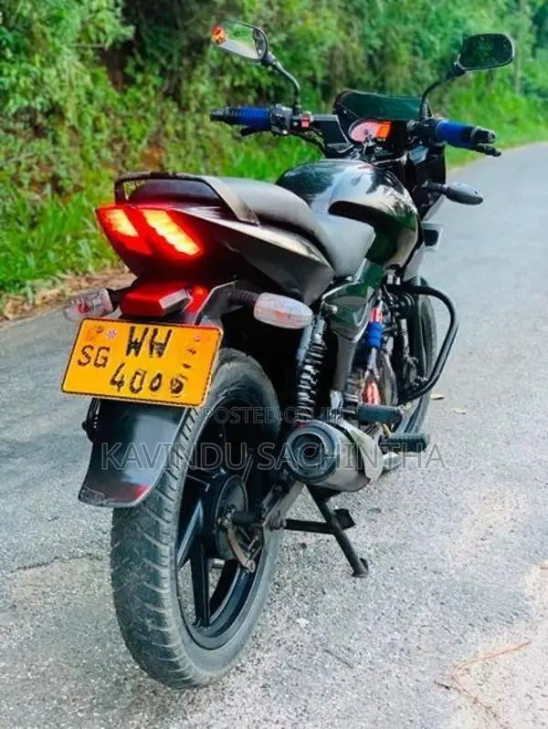 Bajaj Pulsar 150 2011