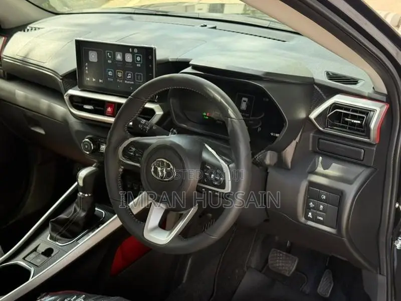Toyota Raize Hybrid Brand New 2025