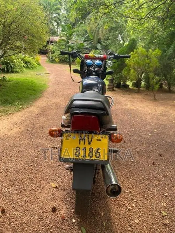 Bajaj CT100 2009