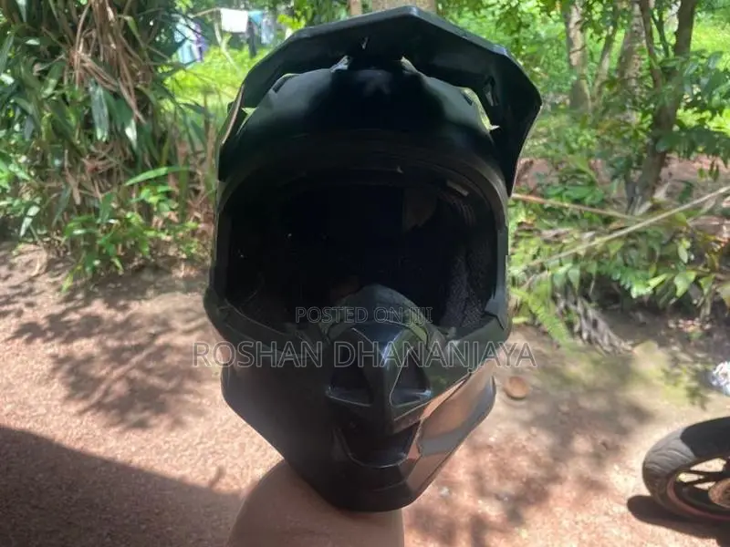 Yohe Full Face Helmet