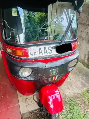 Bajaj RE 2014