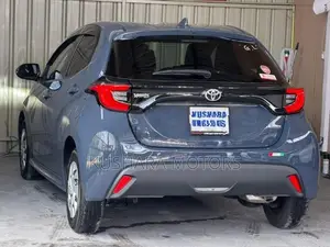 Toyota Yaris G Led 4way BSM 2024