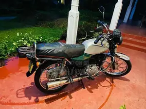 Bajaj Boxer 2002