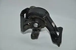 Toyota Prius ZVW30 Gear Box Mount