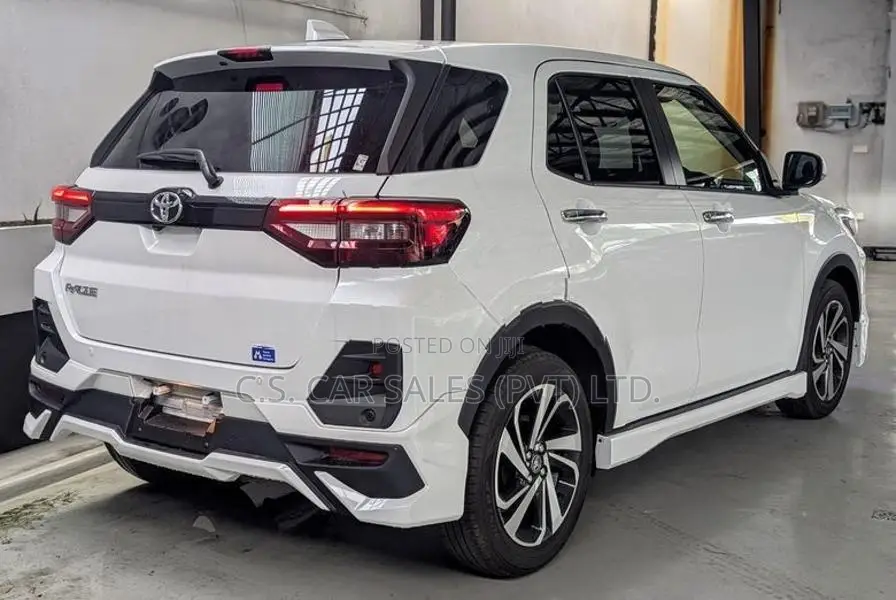 Toyota Raize Turbo Z 2025