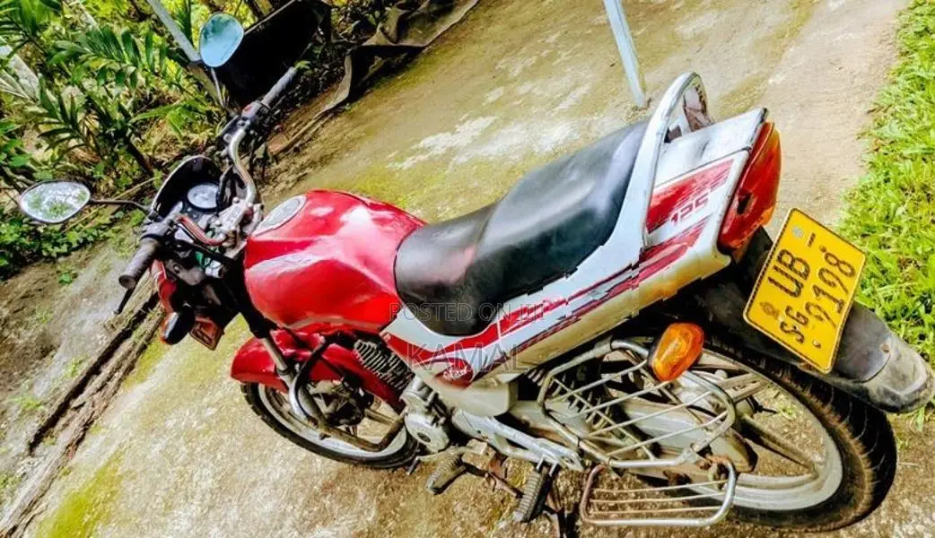 TVS Victor 2009
