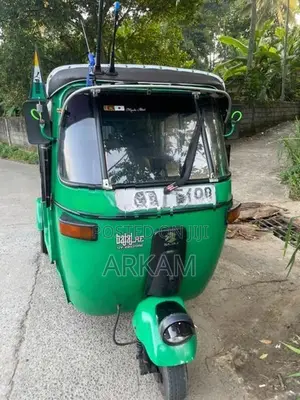 Bajaj RE 2006