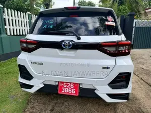 Toyota Raize Z Hybrid 2025