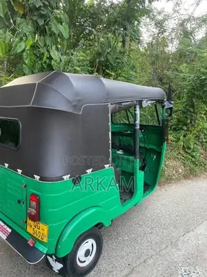 Bajaj RE 2006
