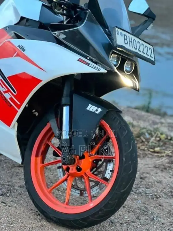 KTM RC 200 2018